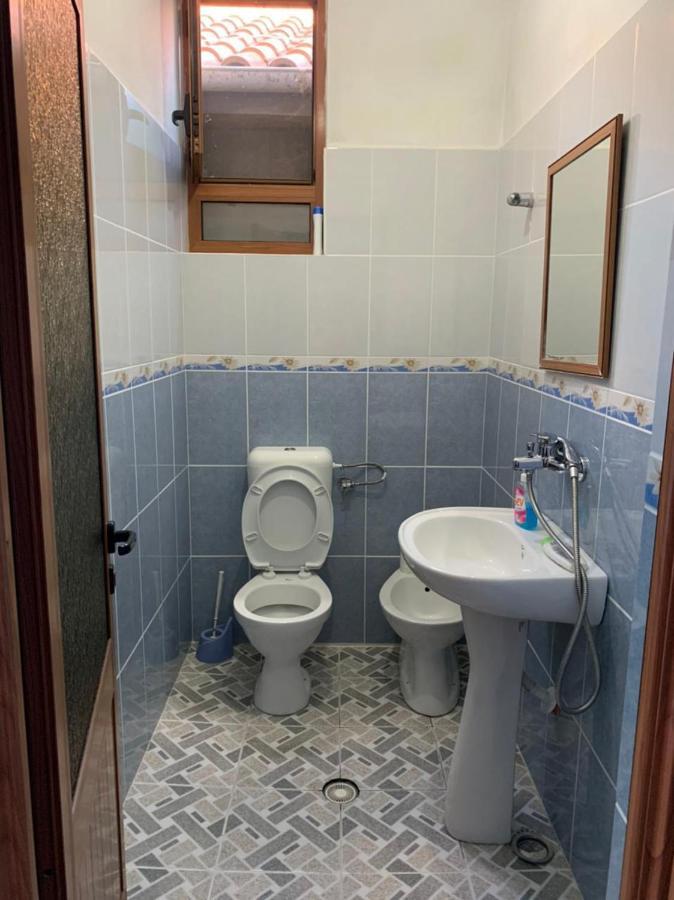 Deni Villa
